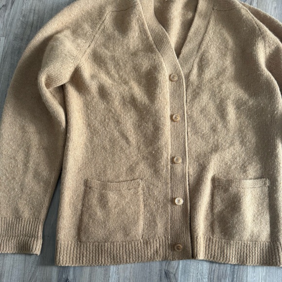 Vintage Brooks Brothers Camel Hair Cardigan - Picture 4 of 15